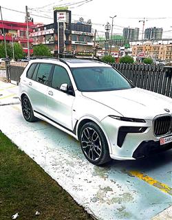 بي ام دبليو X7